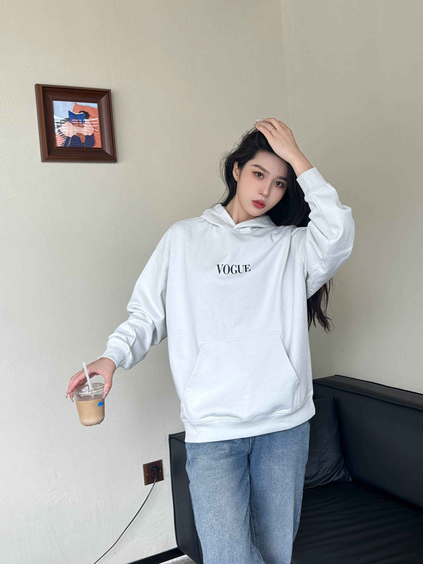 B  Joint lighthouse print hooded sweatshirt