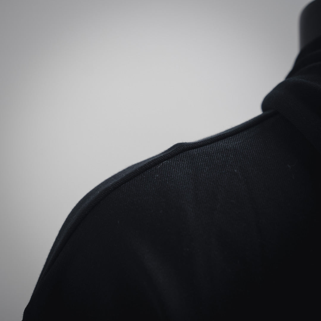1V Pearl Hooded Zipper Sweatshirt