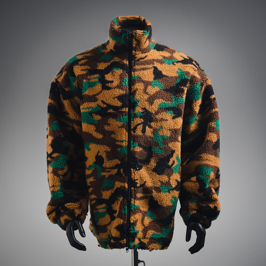 B  Camouflage lamb wool jacket