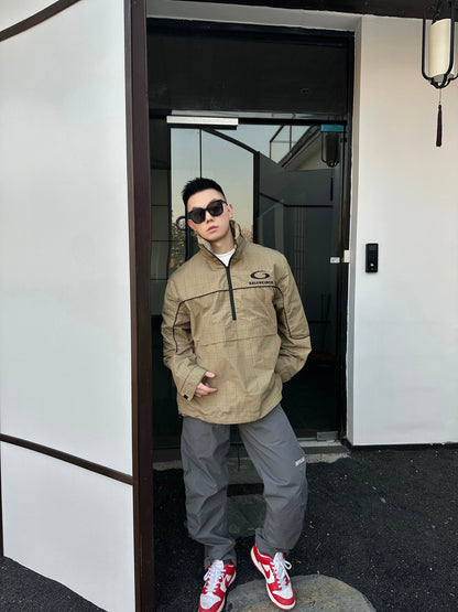 
B Bestickter Stehkragen-Halb-Reißverschluss-Plaid-Jacke