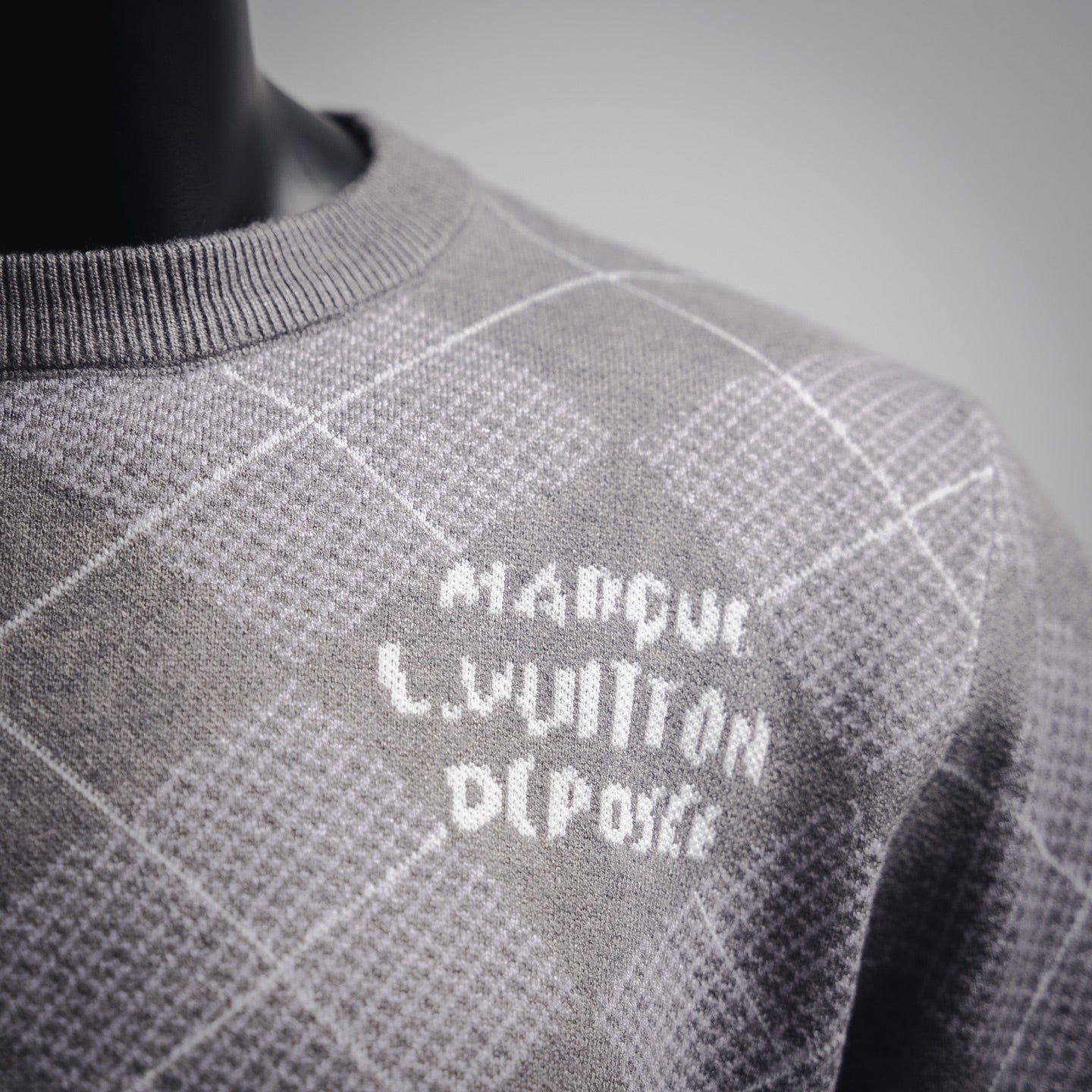 1V 2024FW Diamond Check Cashmere Sweater