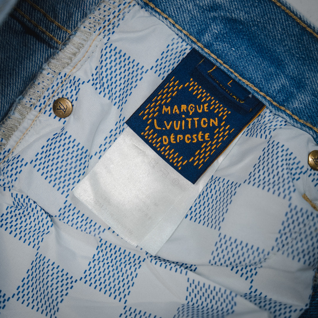 1V 2025 jeans