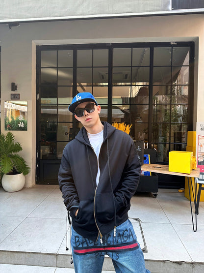 1V Pearl Hooded Zipper Sweatshirt