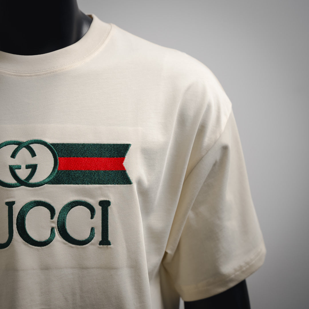 
G Belt Logo besticktes T-Shirt
