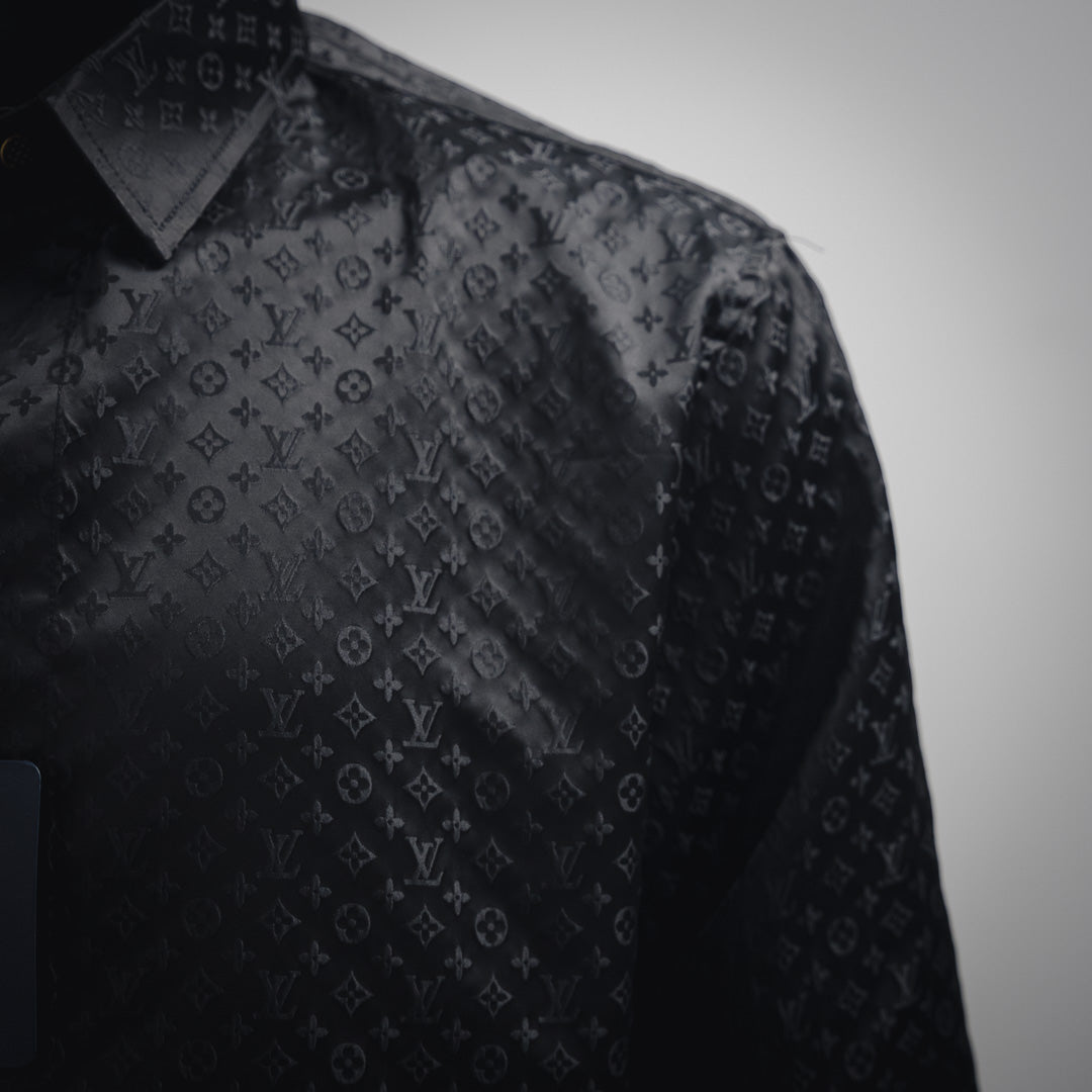 1V  New Dark Pattern Full Print Shirt