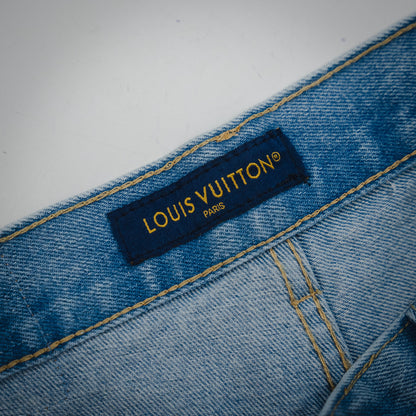 1V 2025 jeans