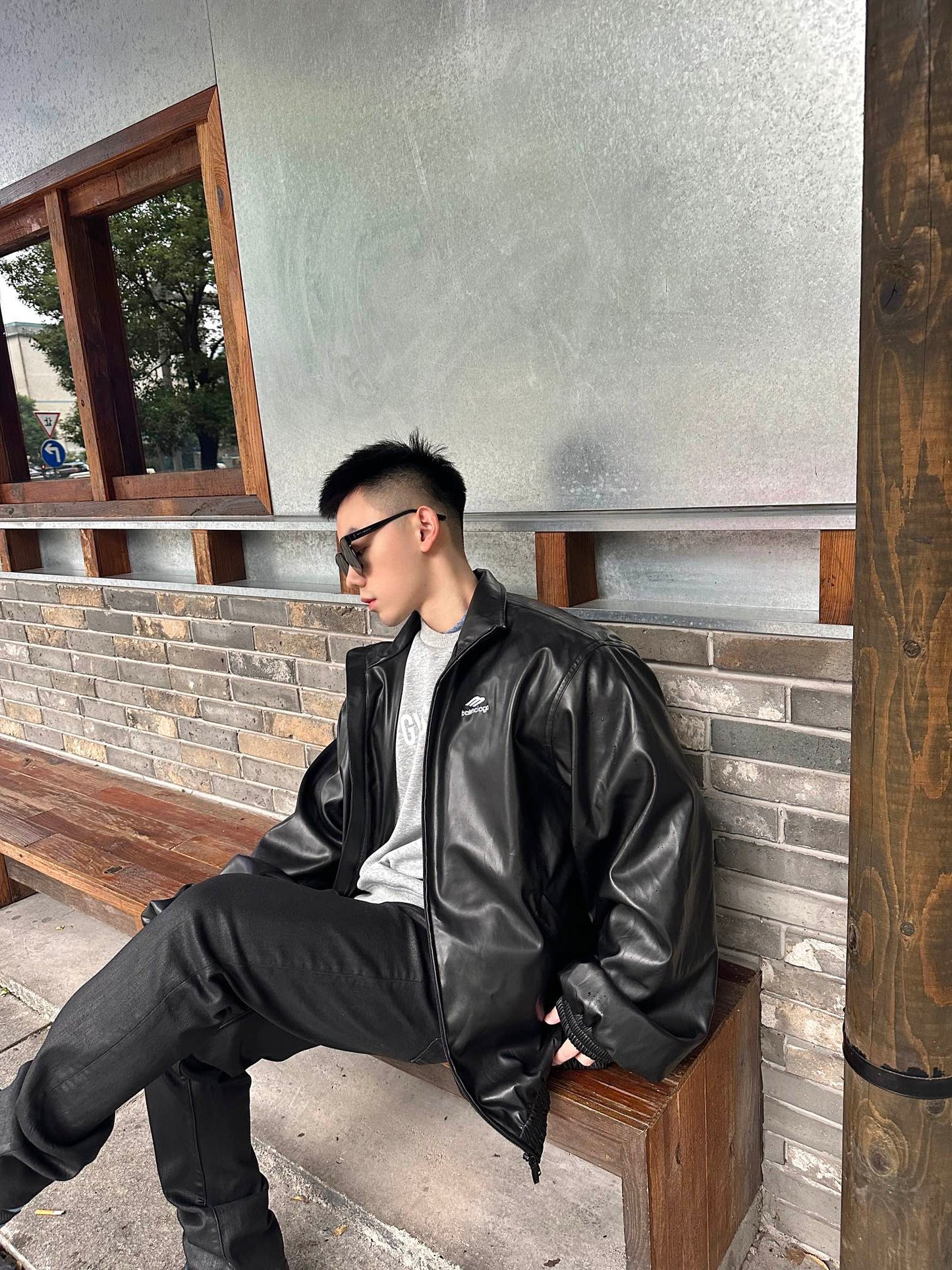 B  Sheepskin stand collar jacket