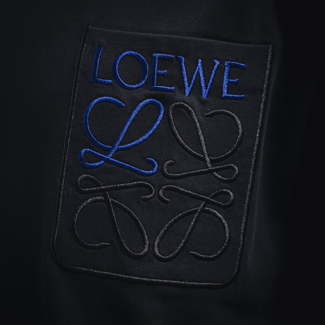 T-Shirt mit gesticktem Pocket-Logo 