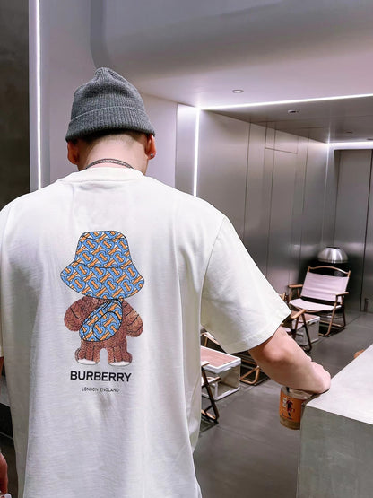 Bu  front and back bear print T-shirt