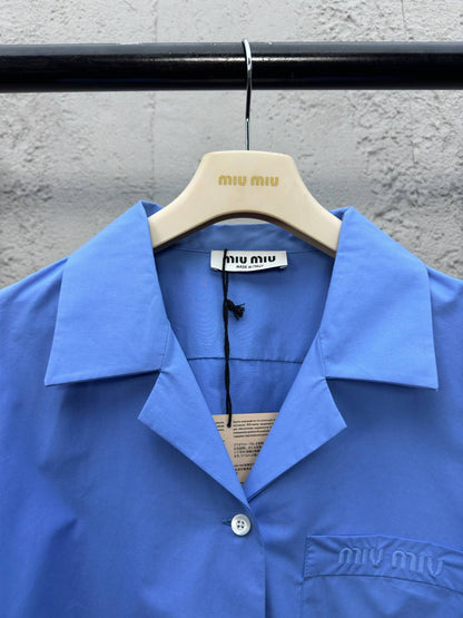 M  embroidered shirt