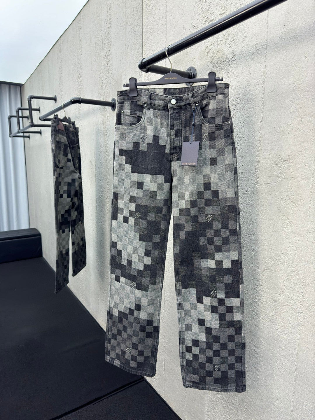 1V  SS25 checkerboard mosaic jeans