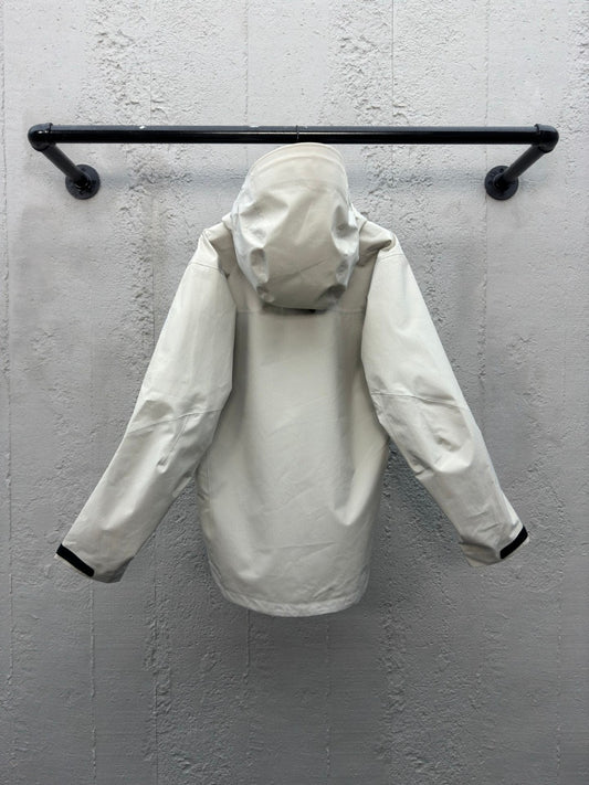 
A Alpha SV 6 Hardshell Sweatshirt Off-Weiß