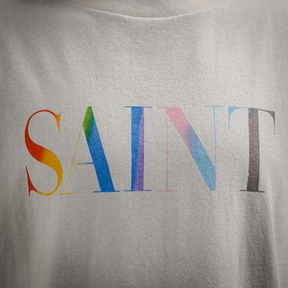 
SA 24SS Regenbogen SAIN* Buchstabenbedrucktes T-Shirt
