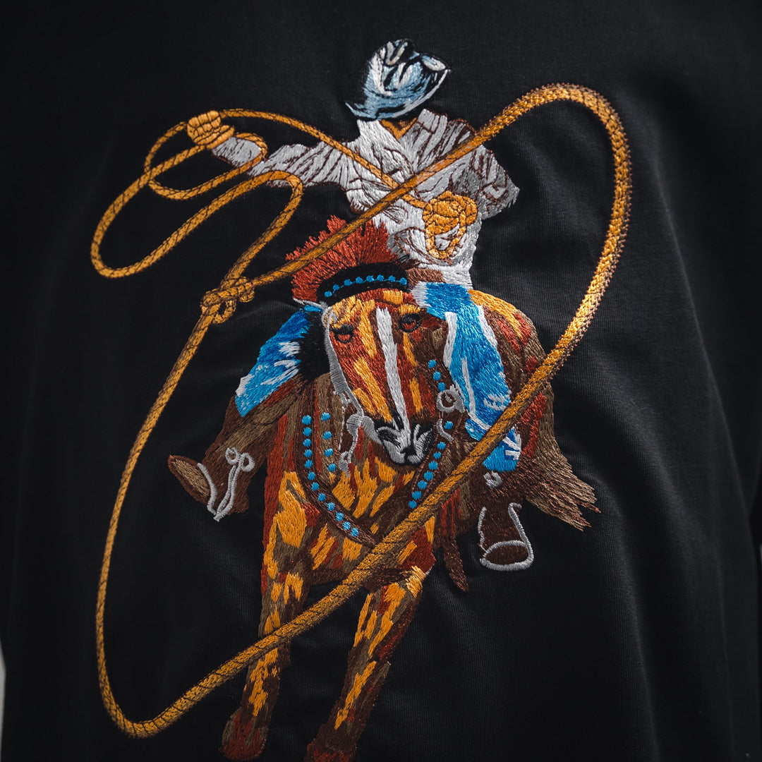 1V 2025ss Graphic Embroidered Cotton T-Shirt