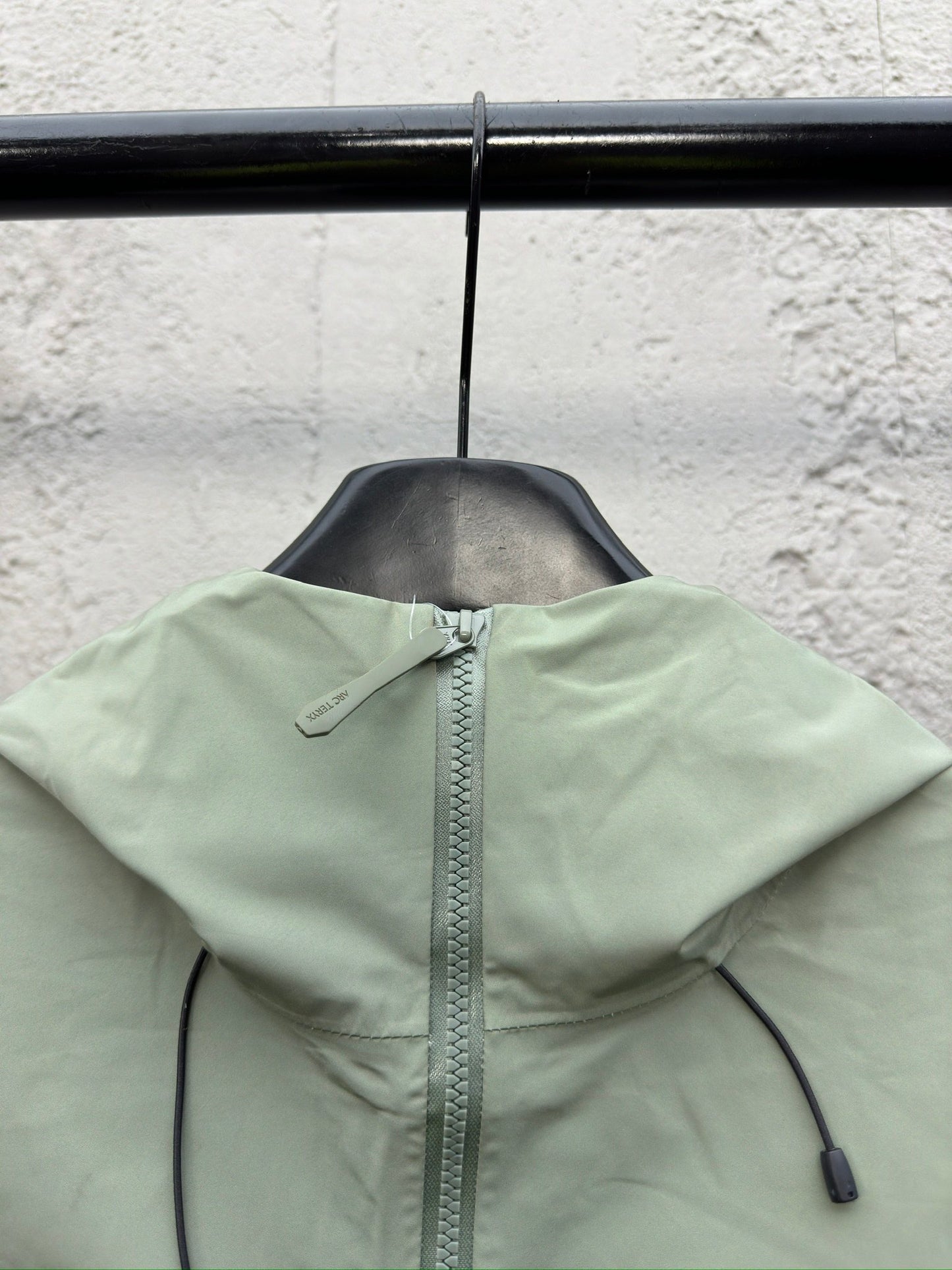 A Alpha SV 6 Hardshell Sweatshirt