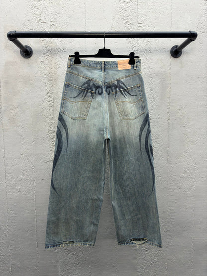 B  dragon print jeans