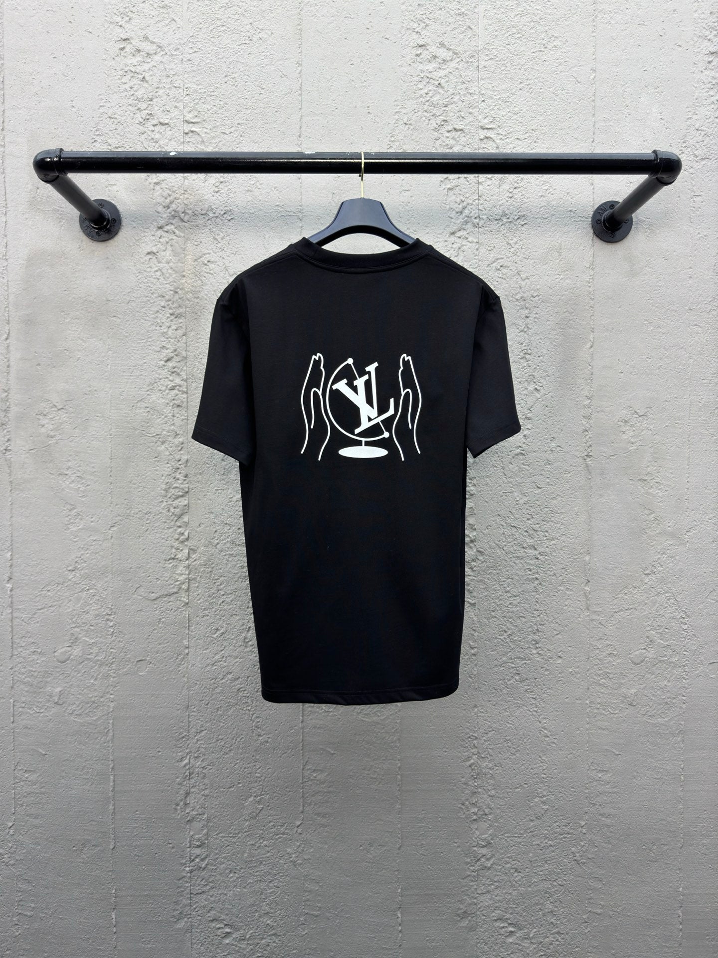 1V 2025SS Compass Print T-Shirt