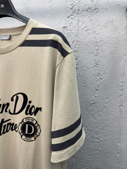 D Flocking short sleeve with five star emblem