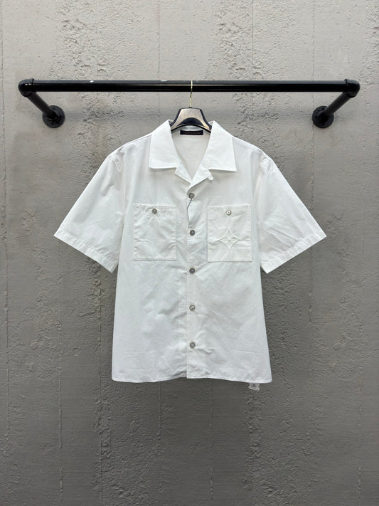 1V  single-breasted embossed short sleeve shirt