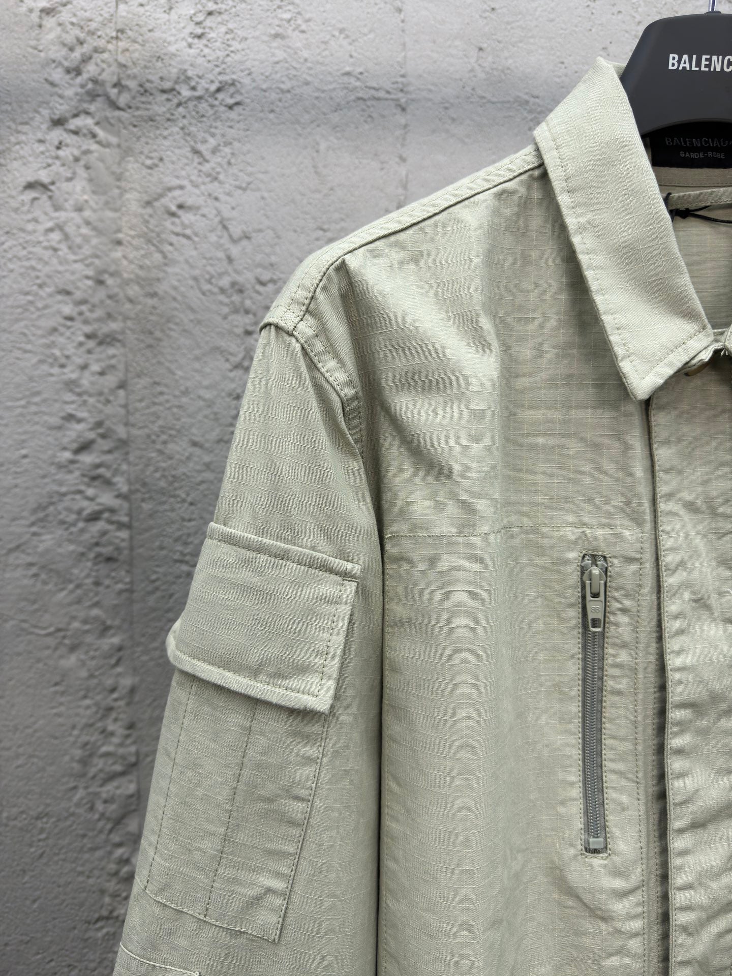 B  Simple Single Row Work Jacket Coat