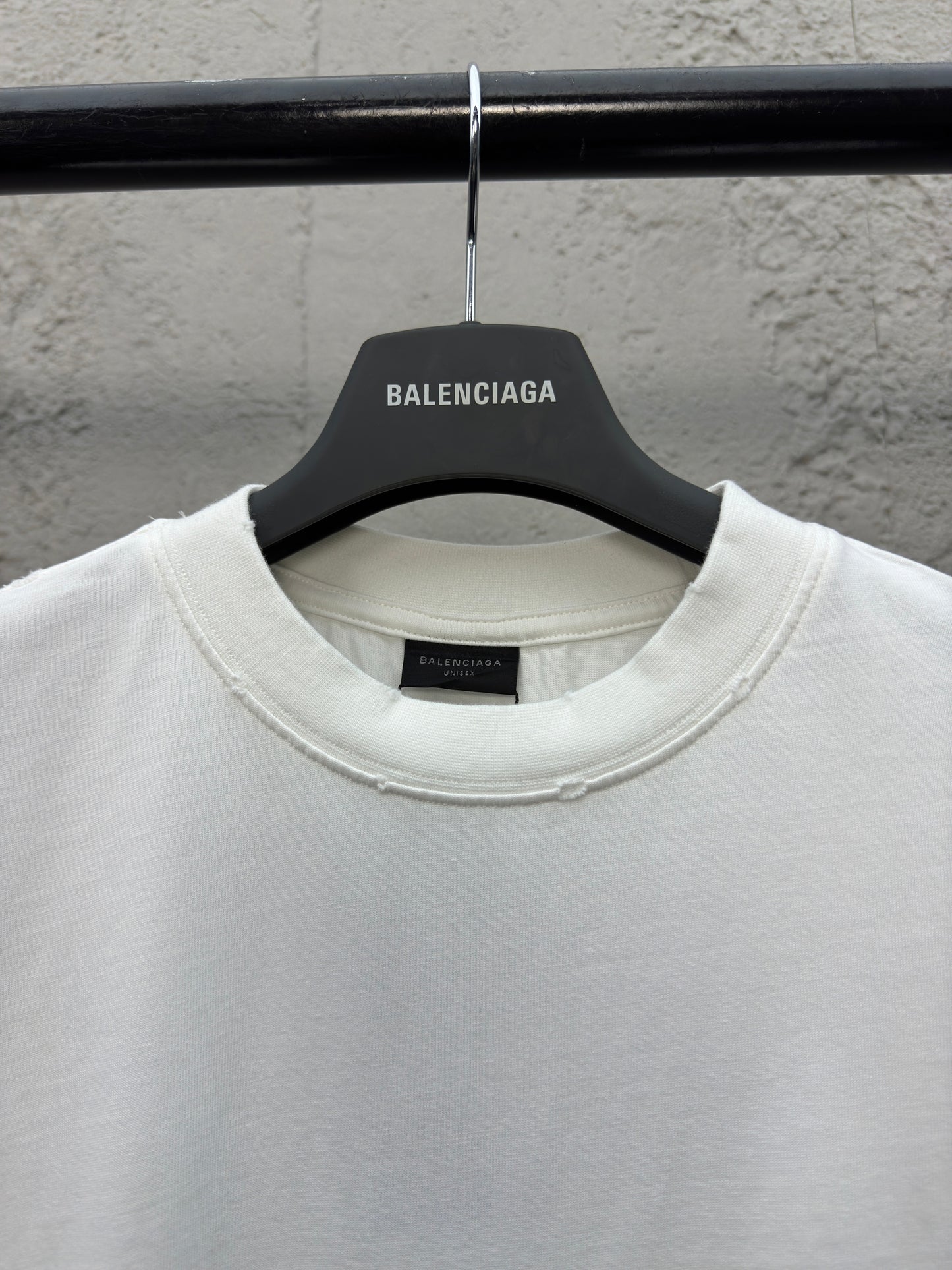 B  CD-ROM T-shirt
