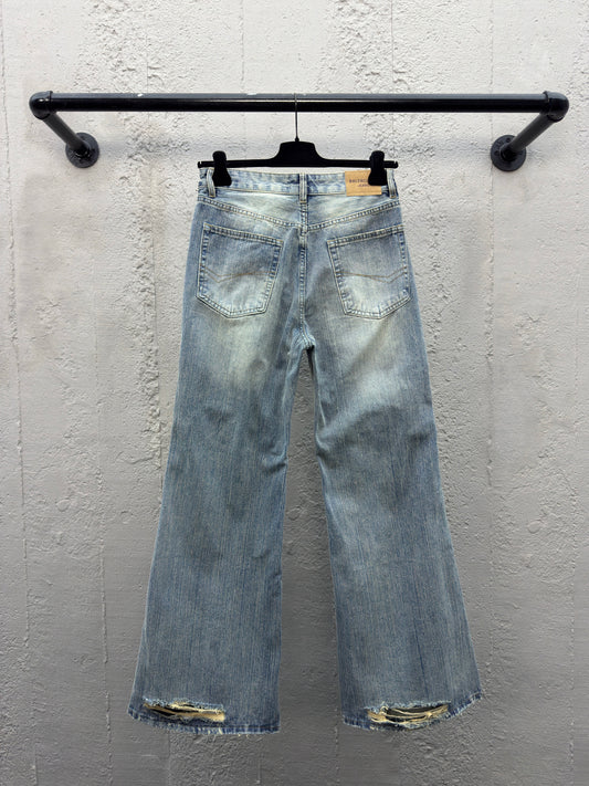 B  flared jeans