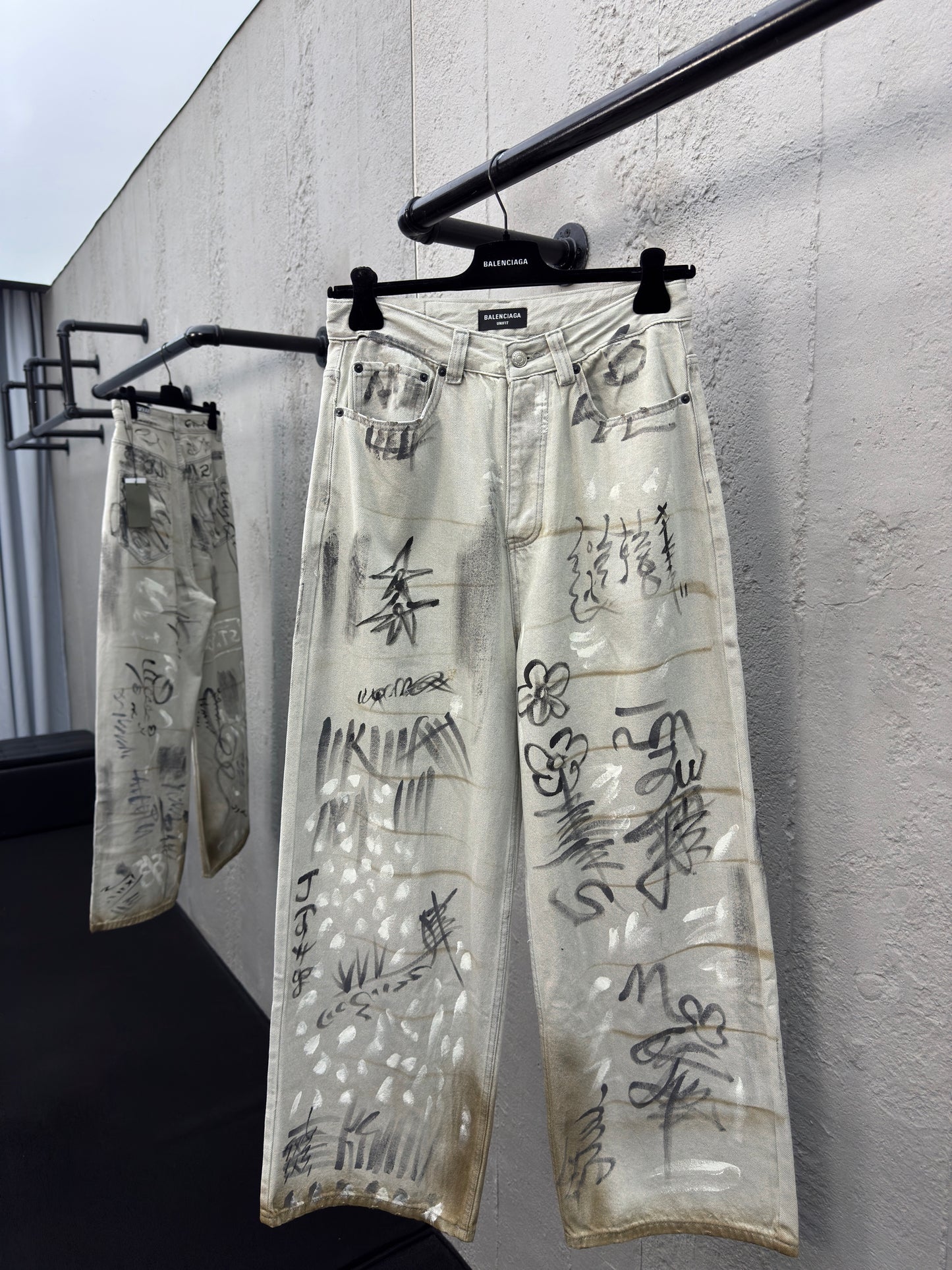 B Graffiti Jeans