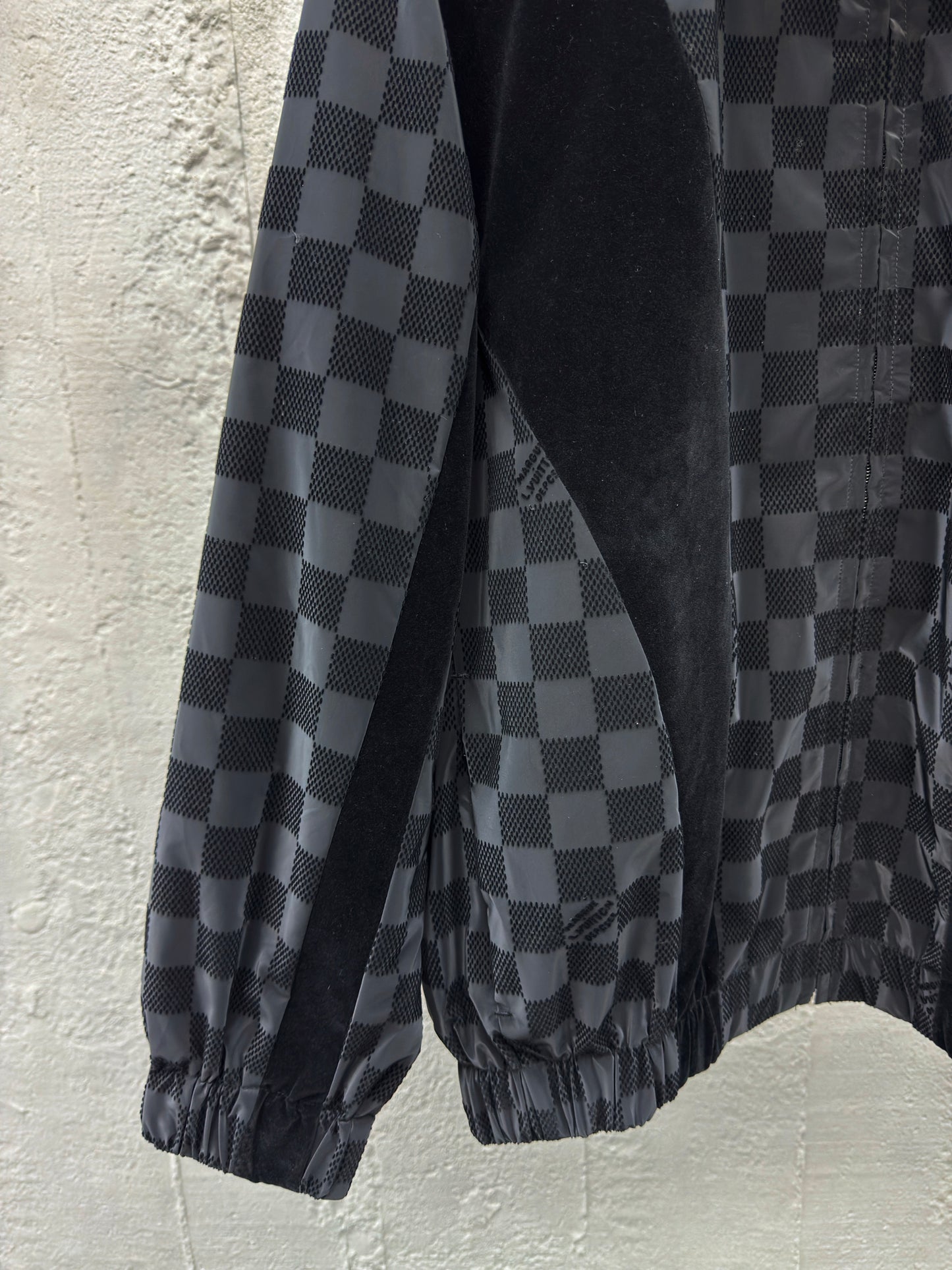 1V  25SS  Checkerboard Flocked Jacket
