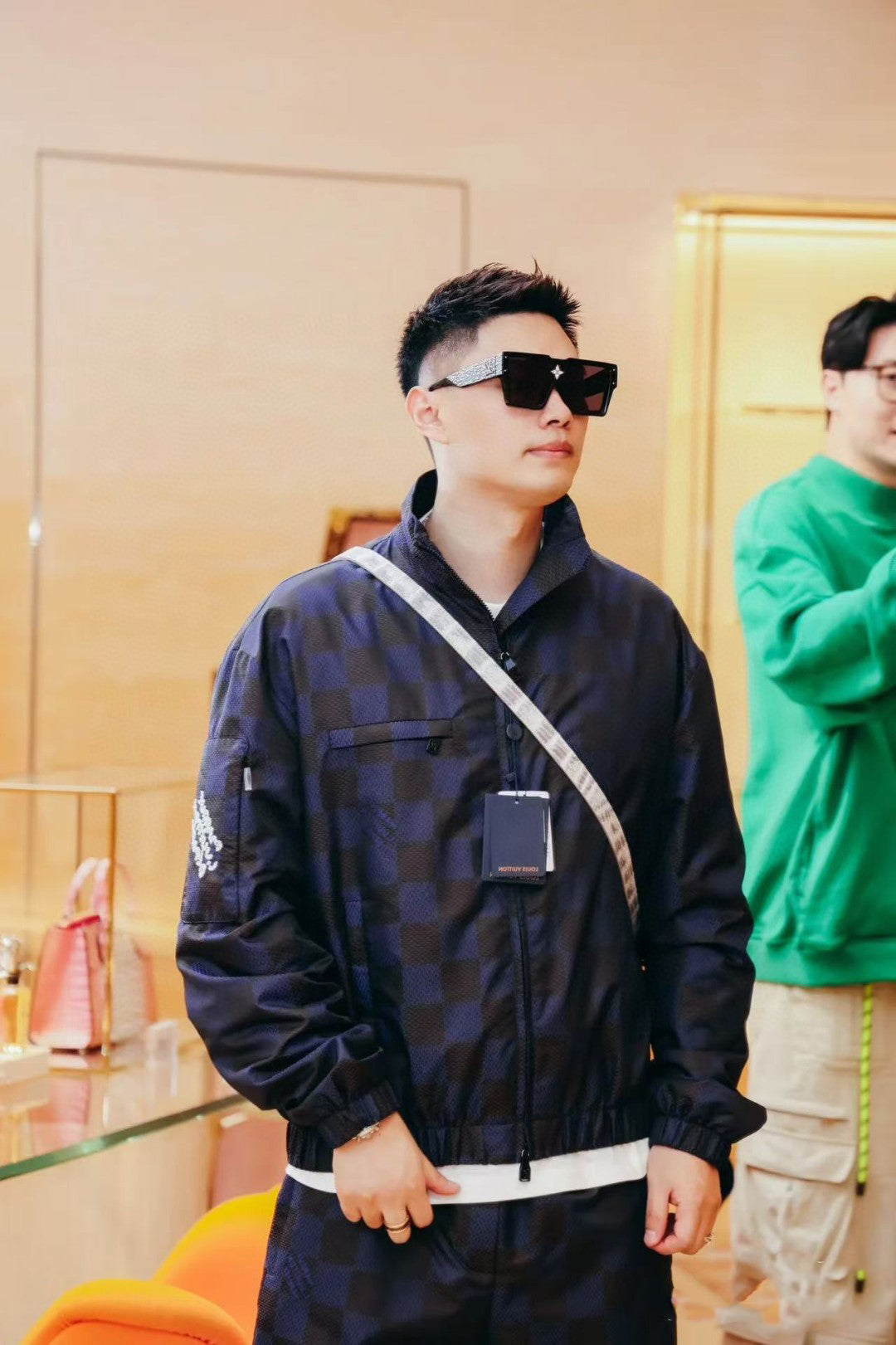 1V  plaid woven jacket