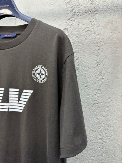 1V 2025SS Compass Print T-Shirt