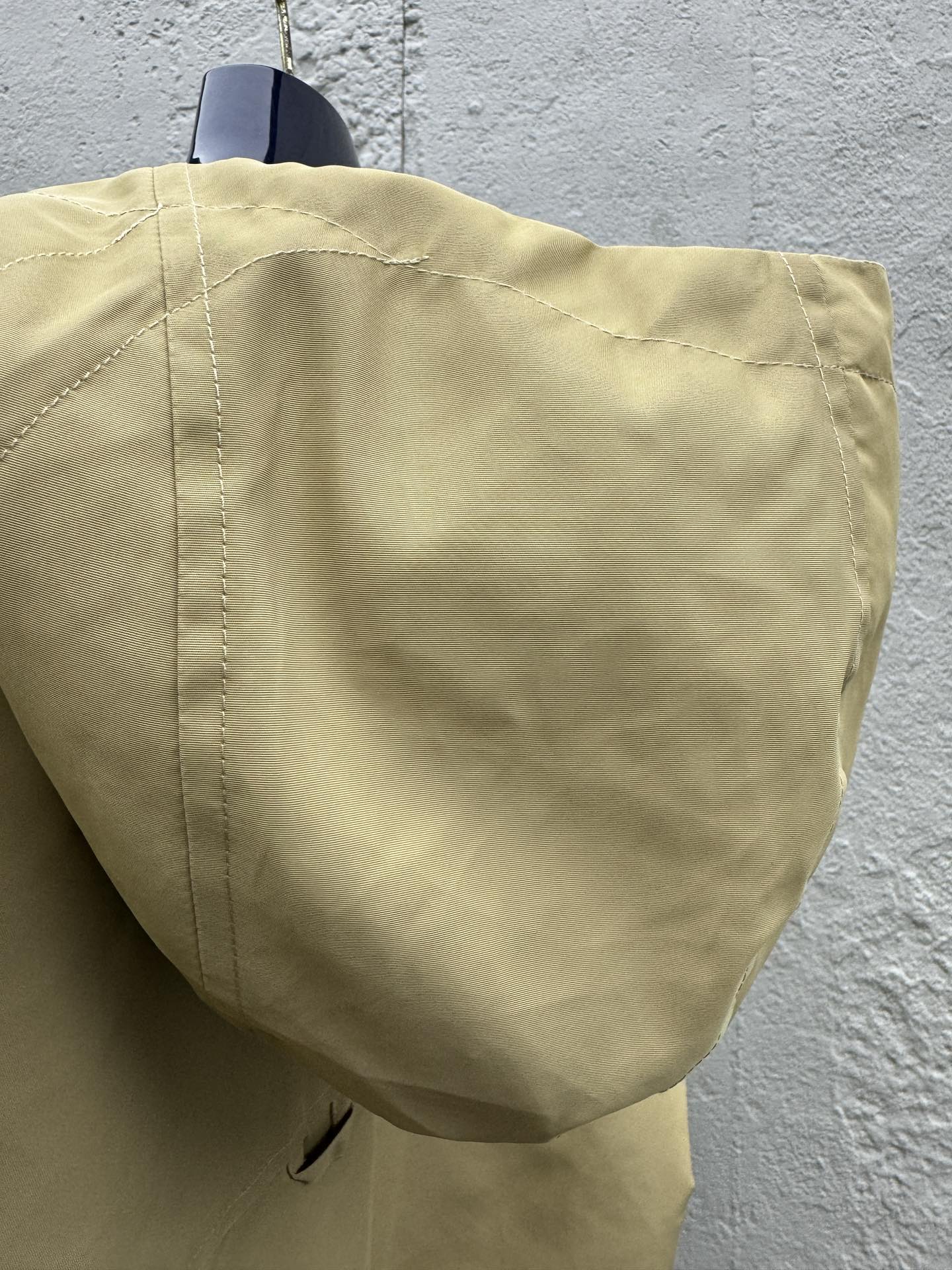 1V  double-sided windproof jacket