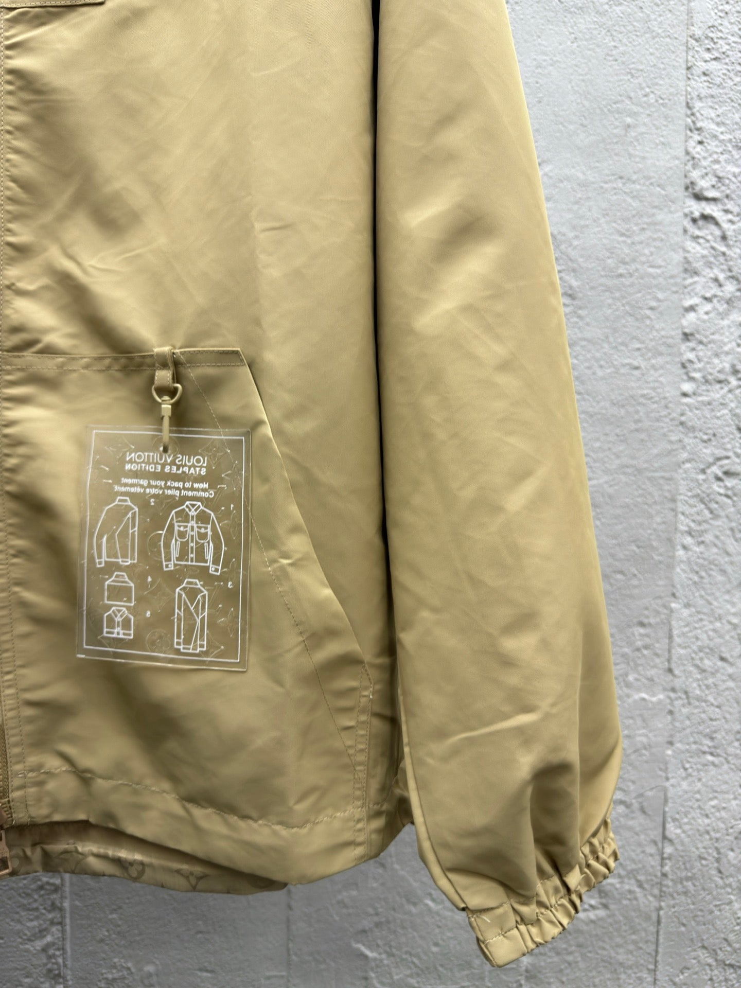 1V  double-sided windproof jacket