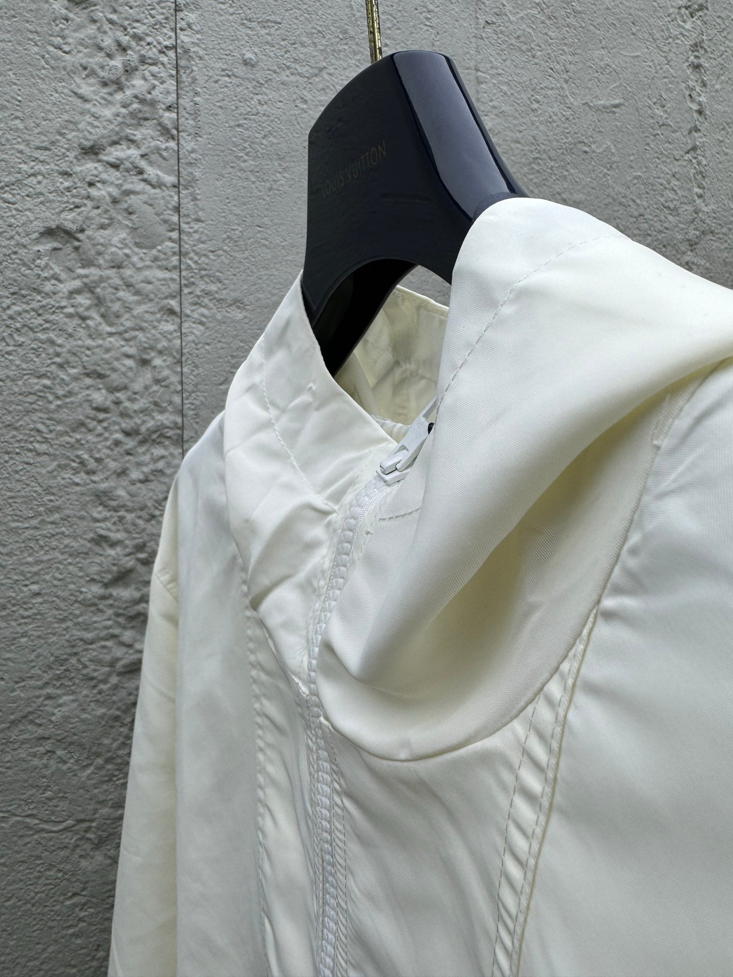 1V  double-sided windproof jacket
