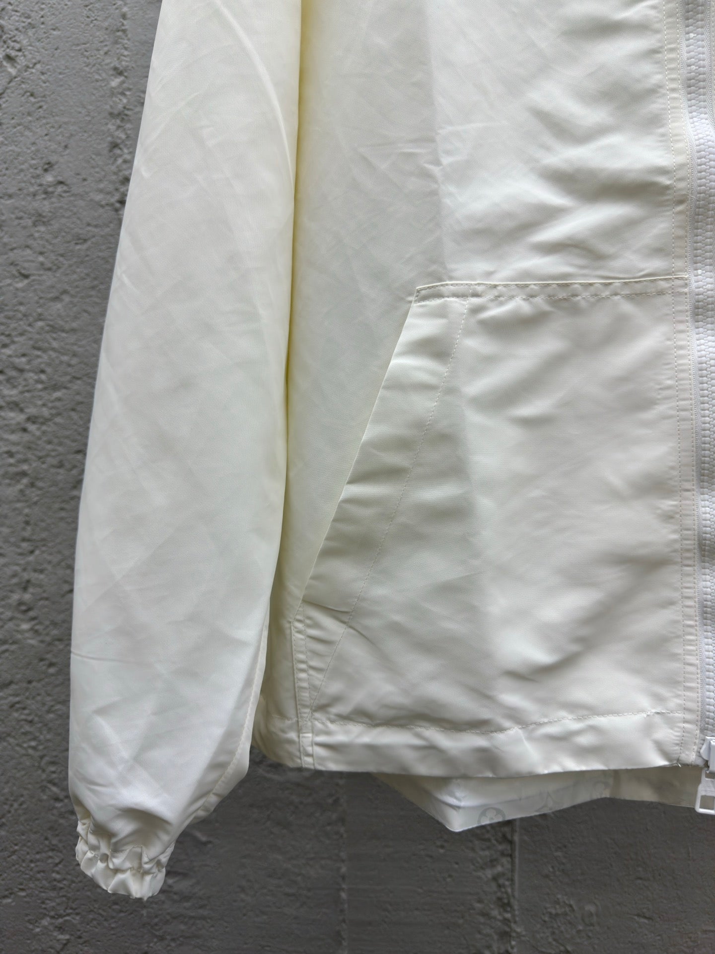 1V  double-sided windproof jacket