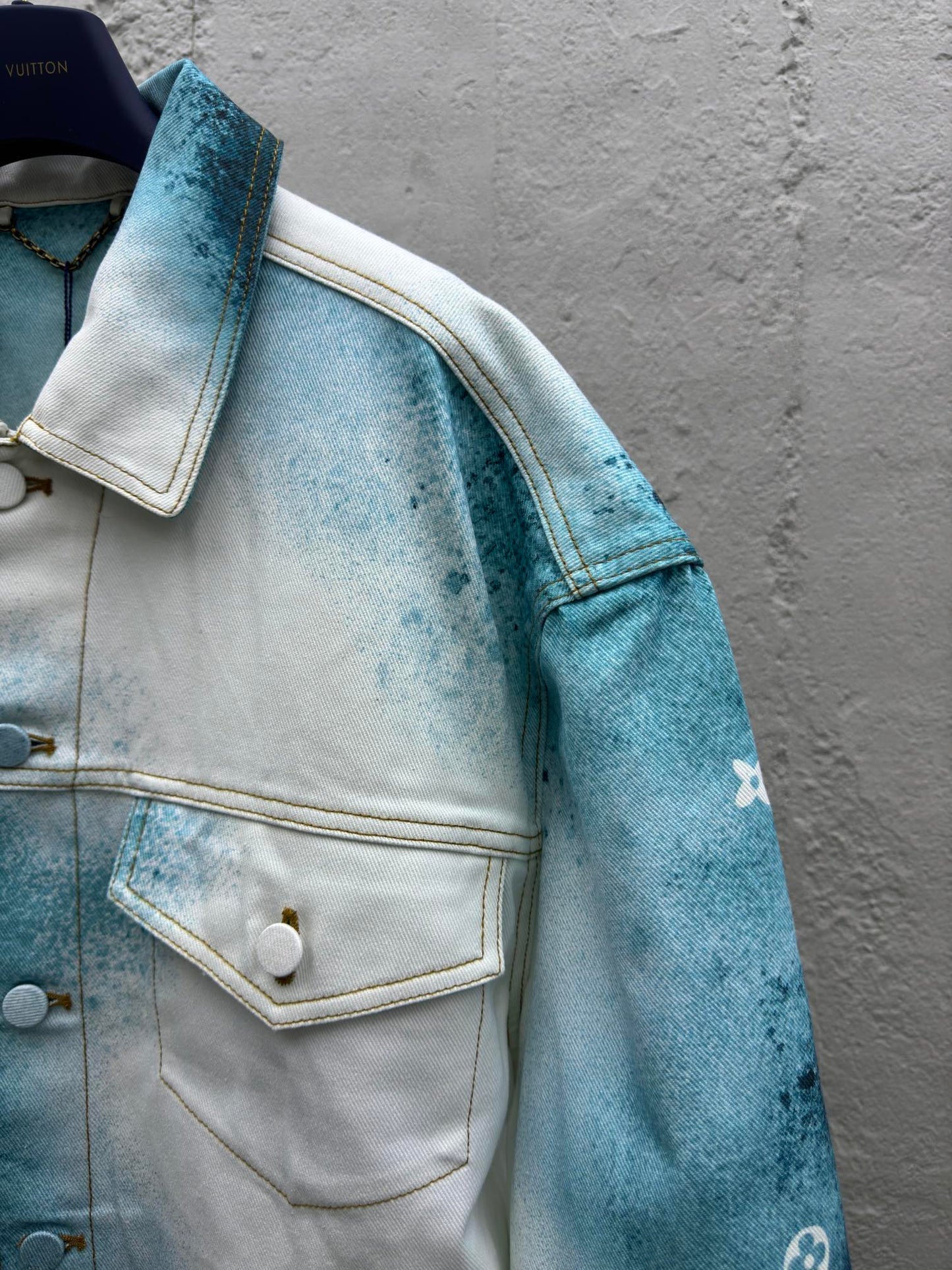 1V  ink-splashed starry sky denim jacket