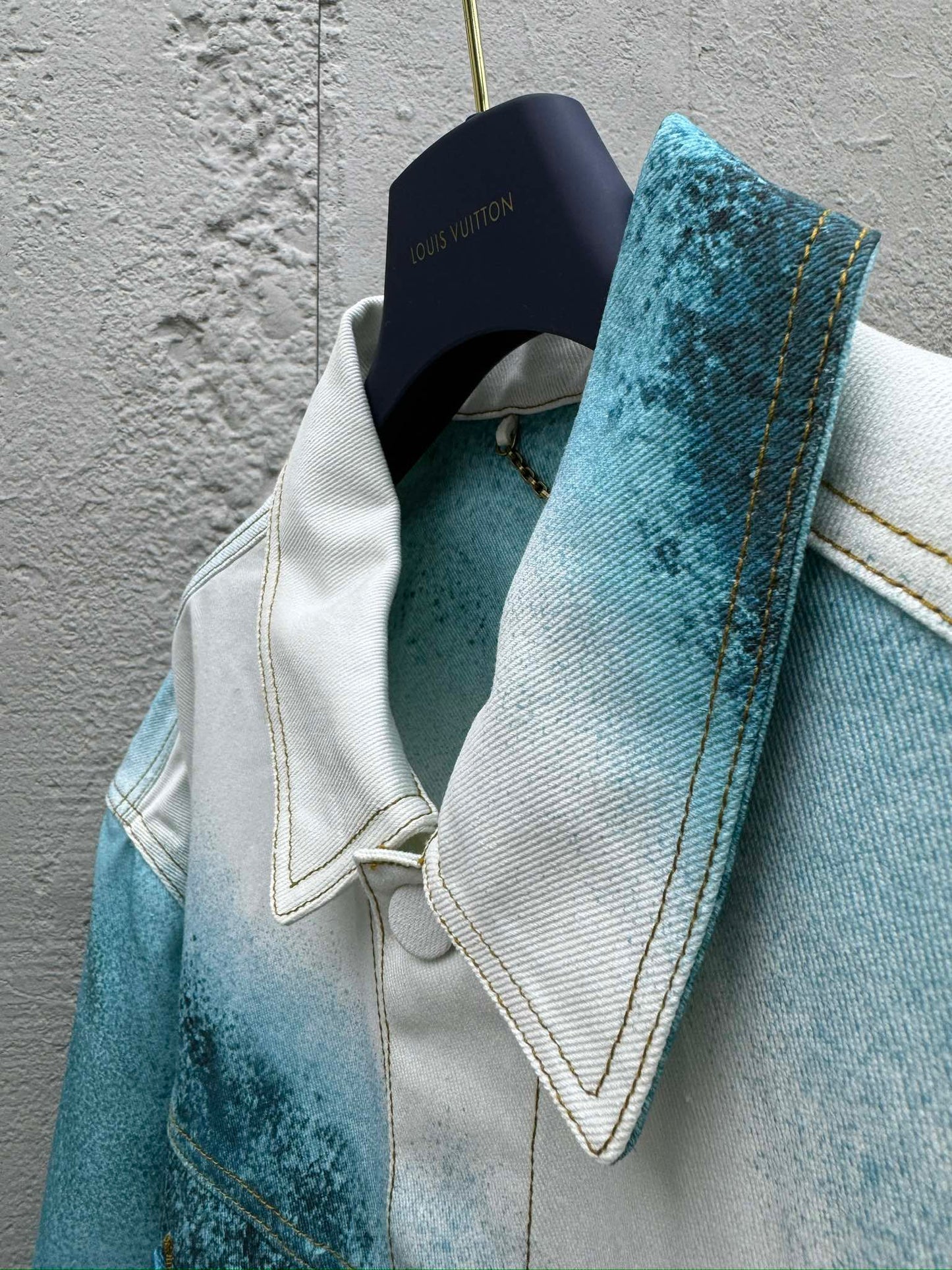 1V  ink-splashed starry sky denim jacket