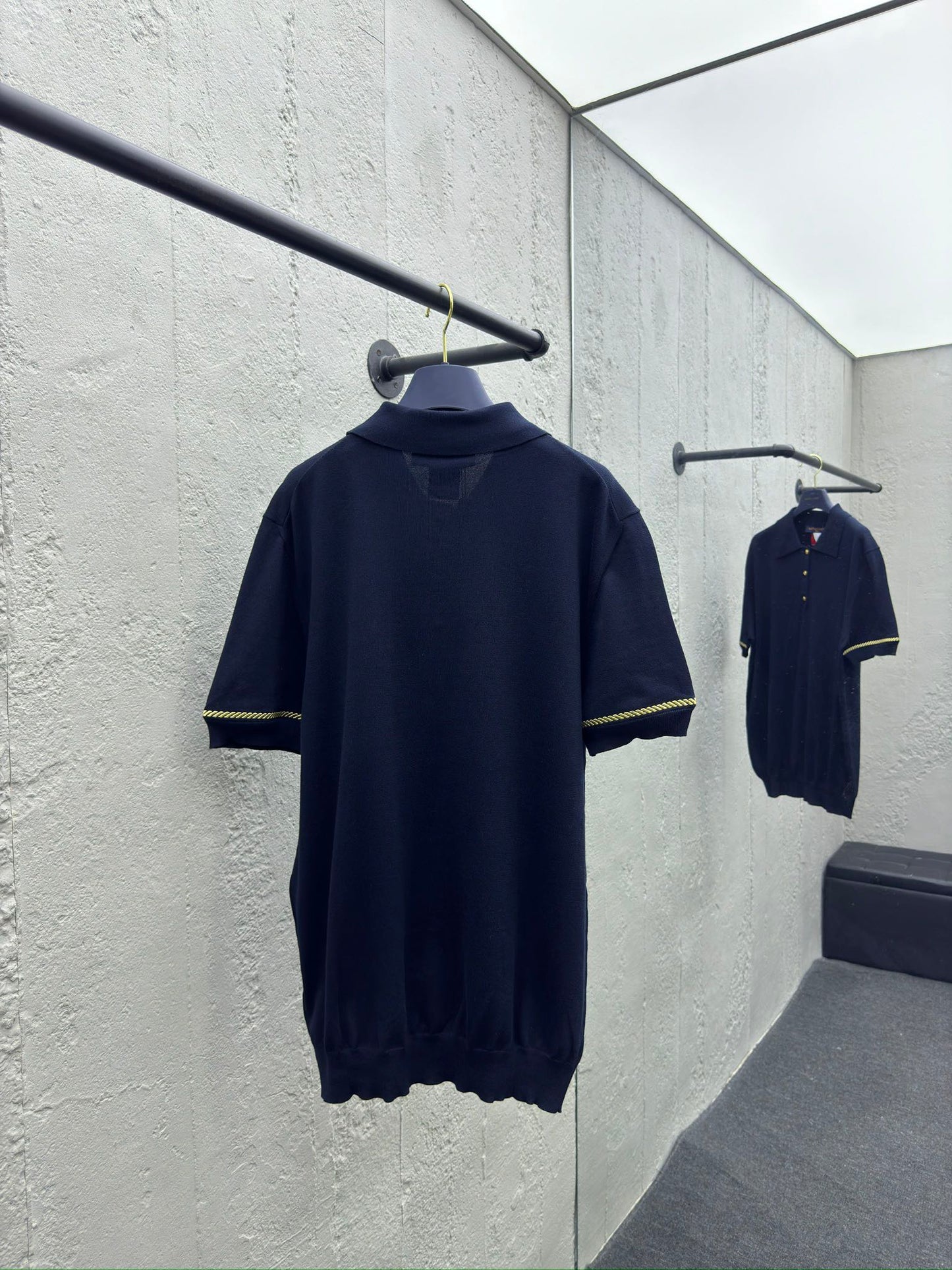1V  25SS Gold-rimmed Embroidered Wool Polo Shirt
