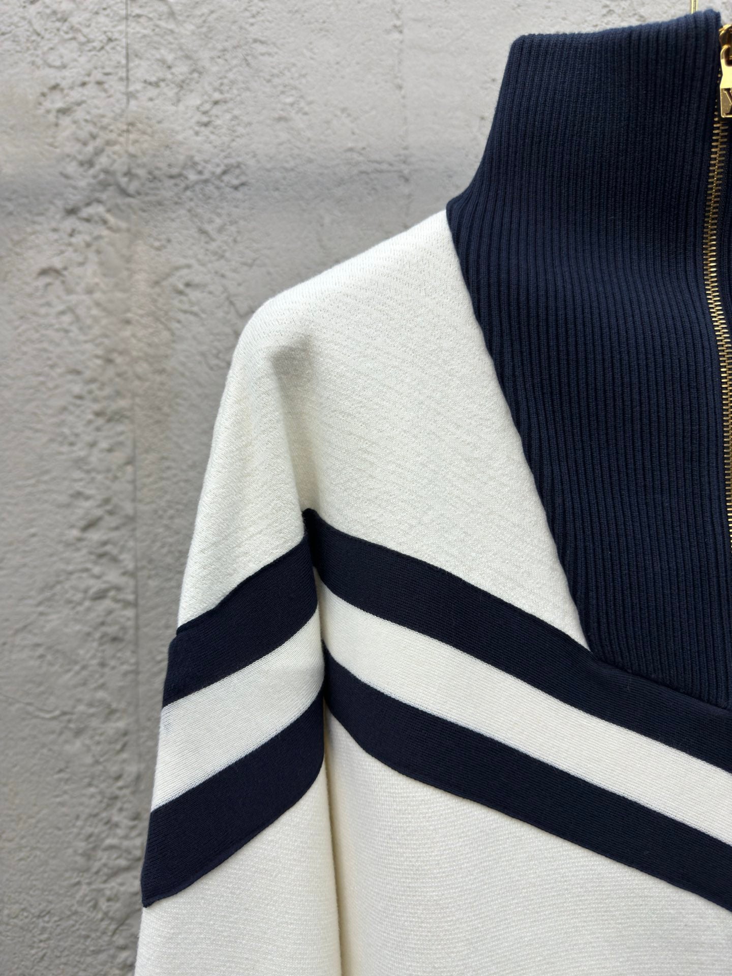 1V  25SS College Line Embroidered Jacket