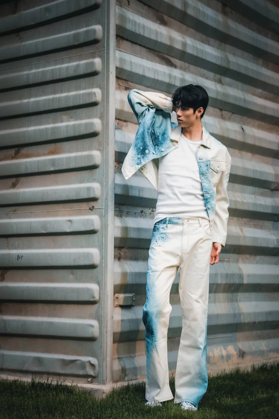 1V  Ink-splashed Starry Blue Jeans