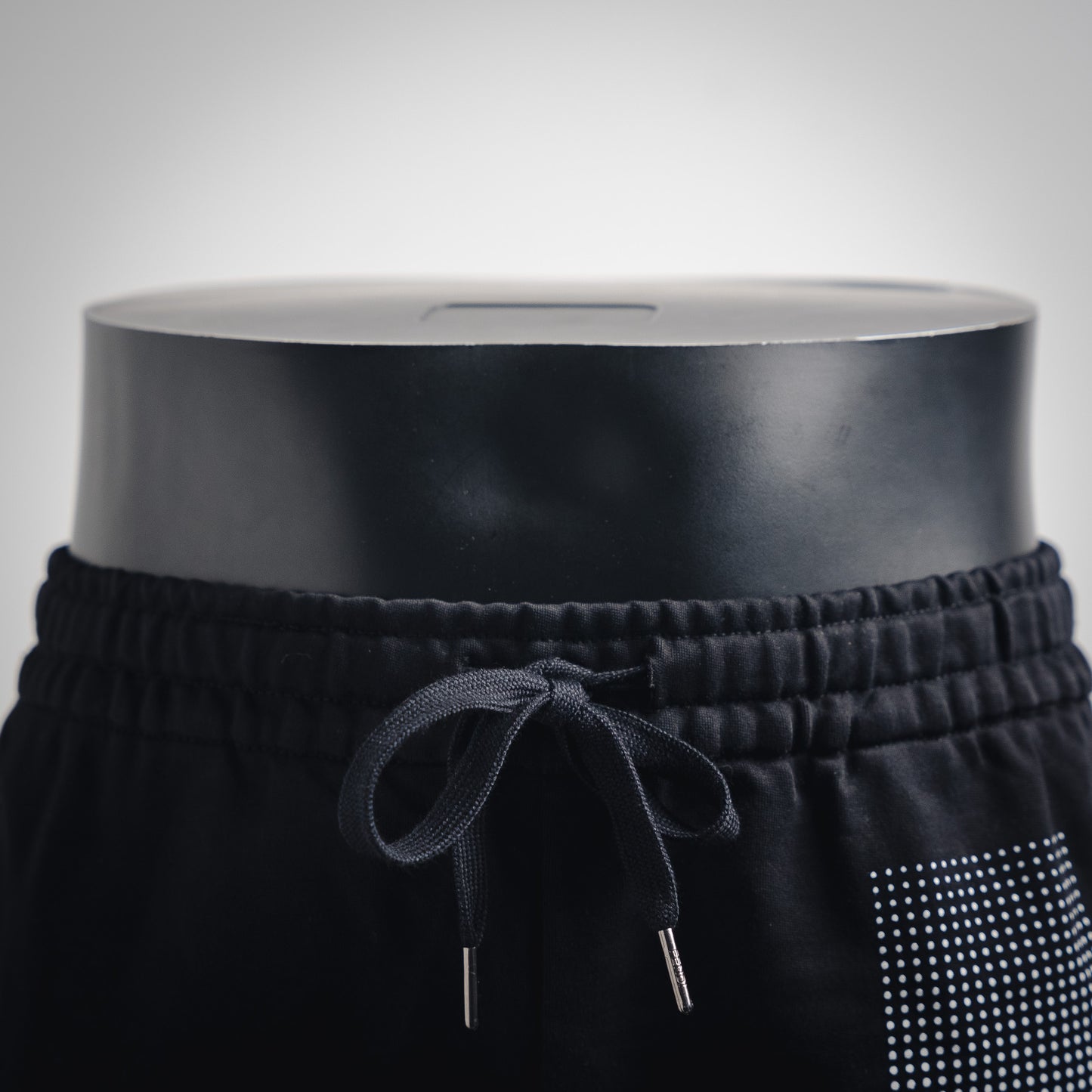 F Kurze Hosen 