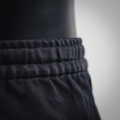 F Kurze Hosen 