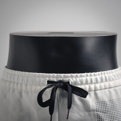 F Kurze Hosen 