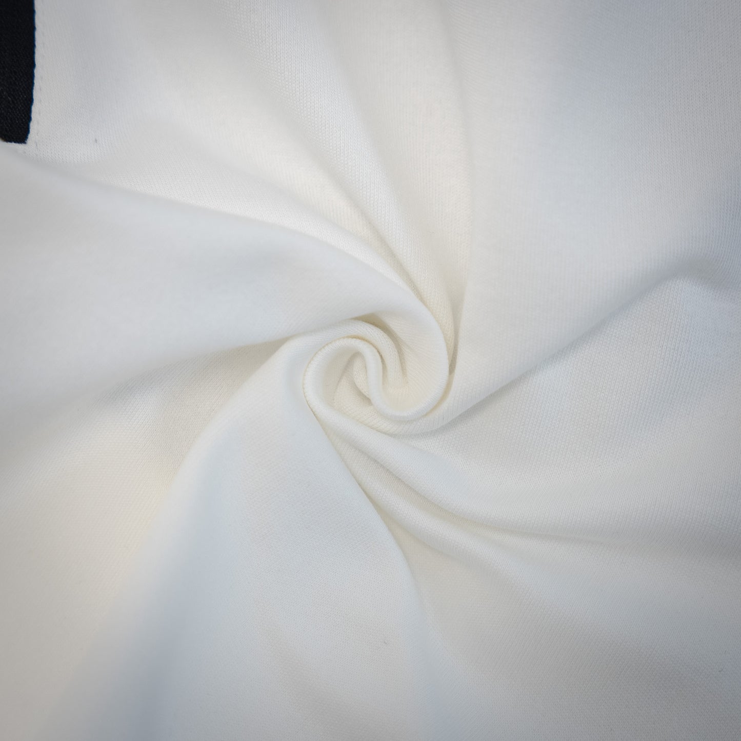 F Kurze Hosen 